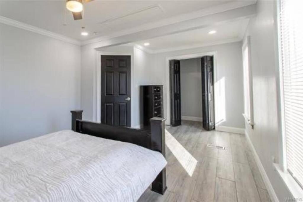 Home Away From Home On Lasalle - 3 Bd 2 Bth Slps 6 Cataratas do Niágara Exterior foto